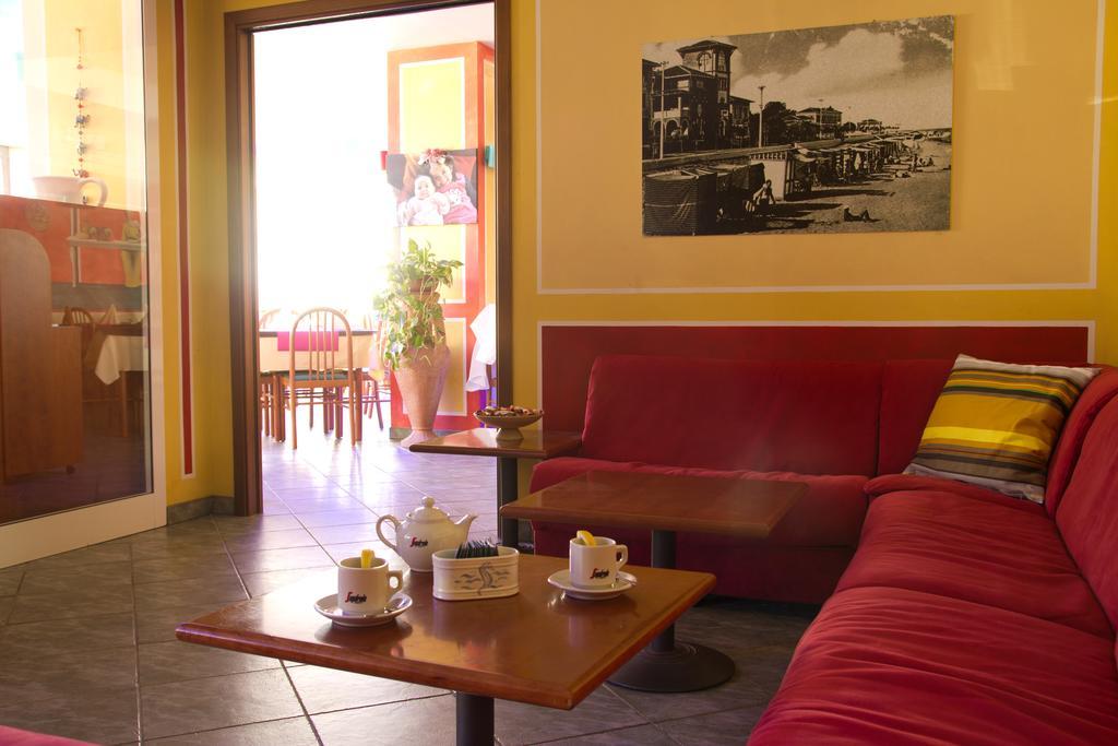 Hotel La Fenice Lignano Sabbiadoro Eksteriør bilde