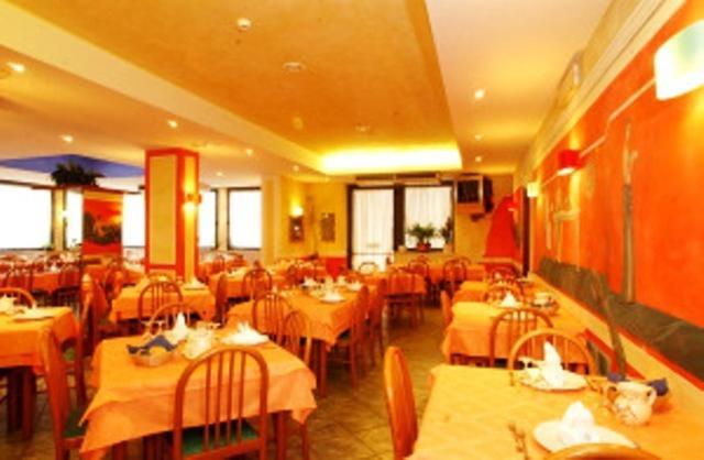Hotel La Fenice Lignano Sabbiadoro Eksteriør bilde